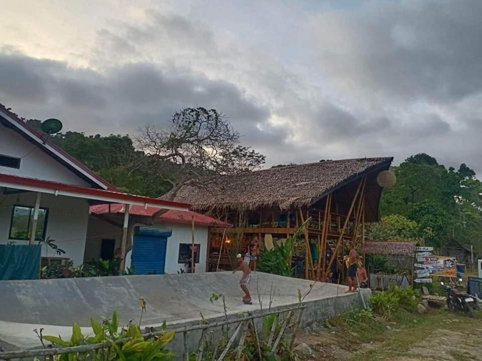 Surf And Skate Duli El Nido By Kiteclub Palawan Hostel Exterior photo